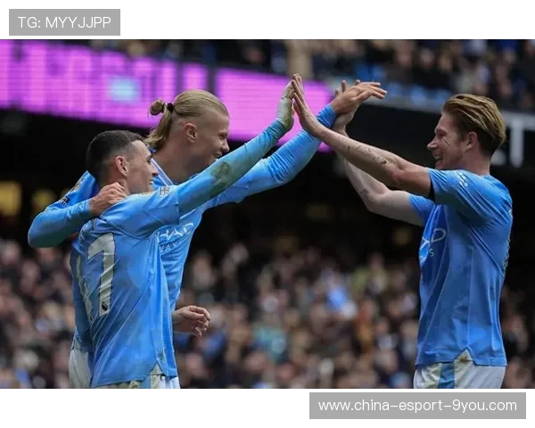 德布劳内脚后跟传球助攻哈兰德建功